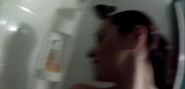  Taylor Vixen sexy shower scene